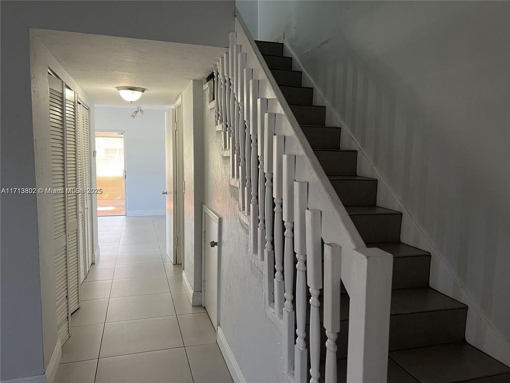 Photo of 6612 SW 41st St #6612, Davie, FL 33314 (MLS # A11713802)