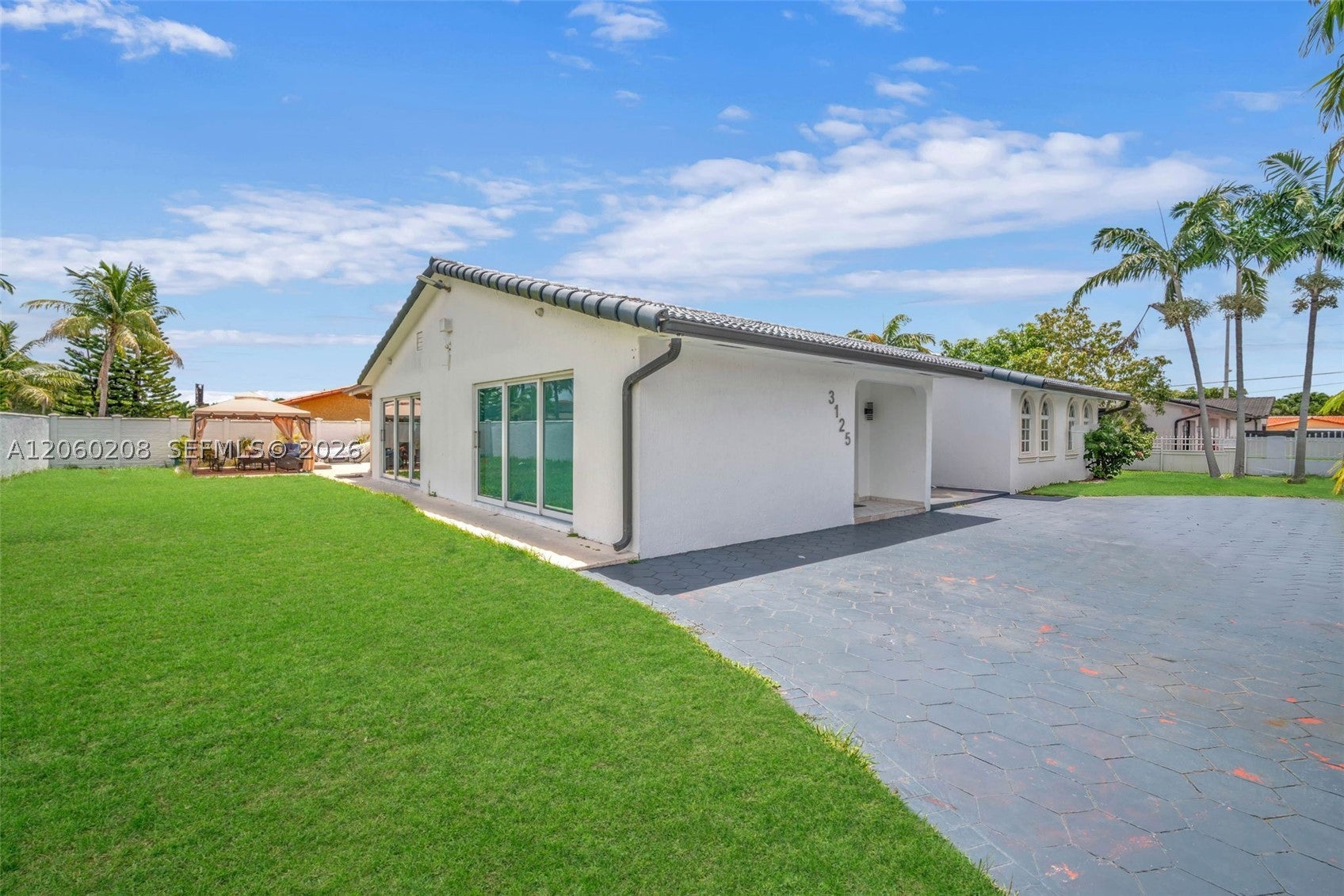 3125 SW 108th Ave