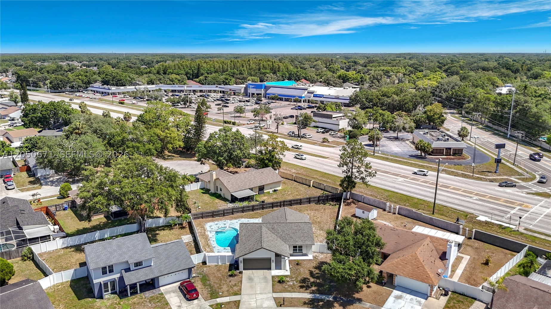 10813 Roundview Lane