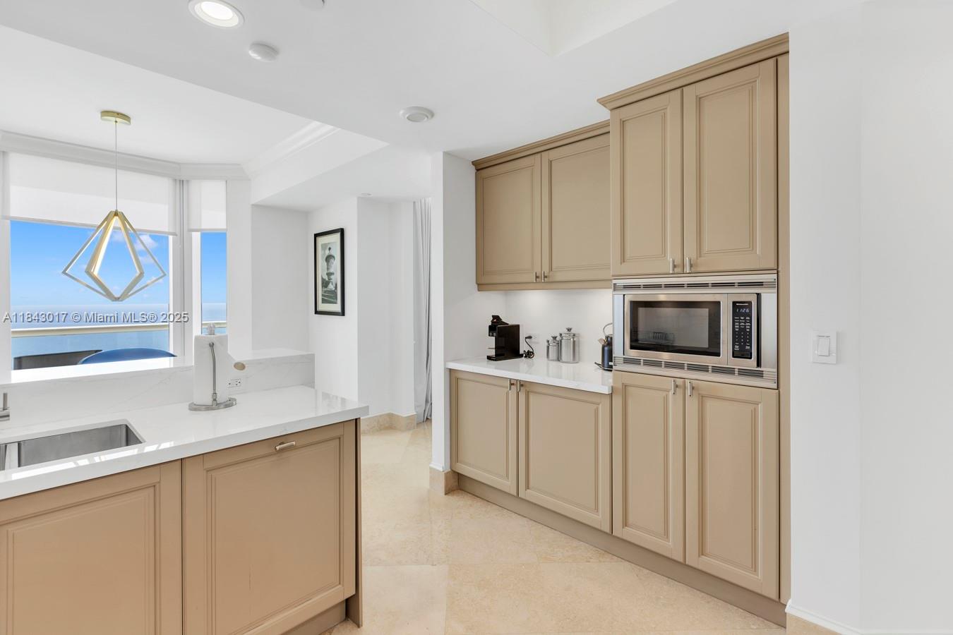 ACQUALINA OCEAN RESIDENCE - Residential