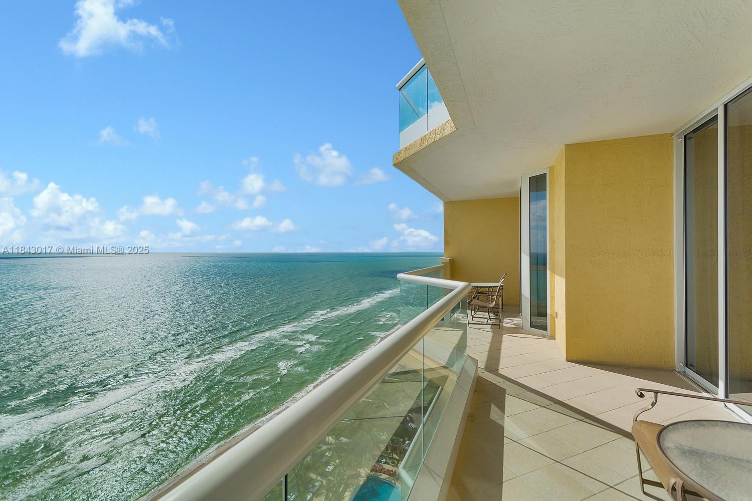 ACQUALINA OCEAN RESIDENCE - Residential