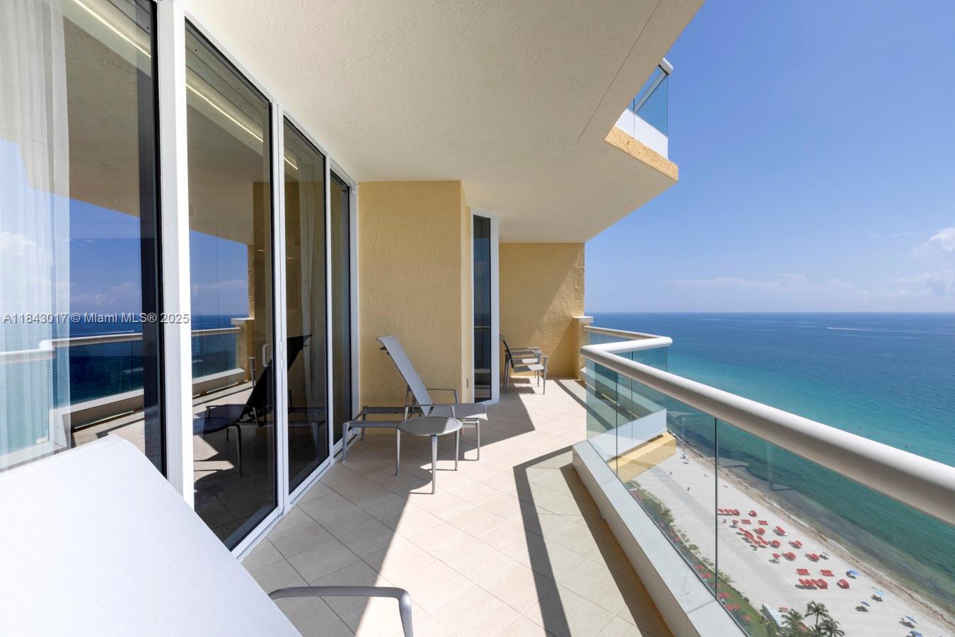 ACQUALINA OCEAN RESIDENCE - Residential