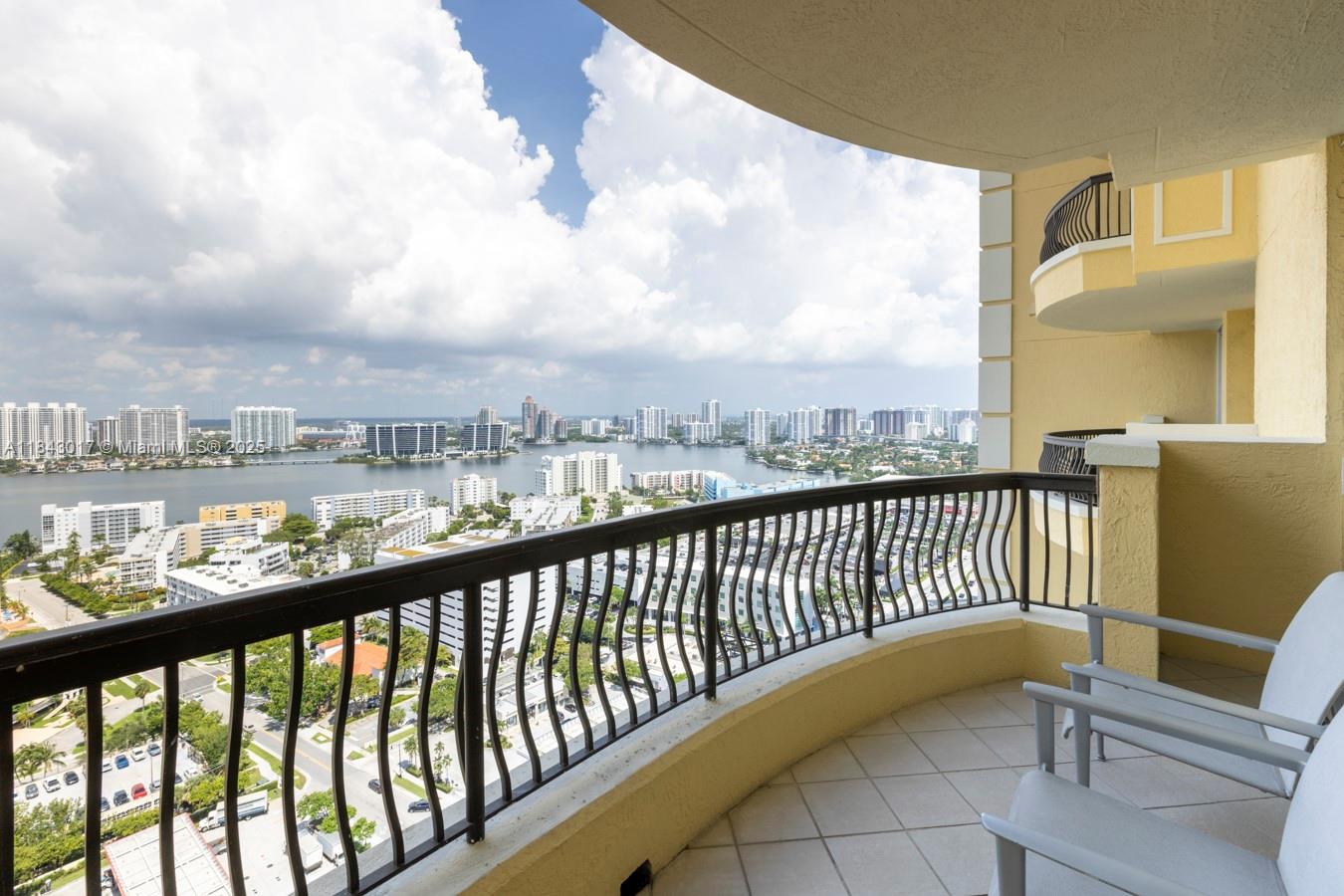 ACQUALINA OCEAN RESIDENCE - Residential