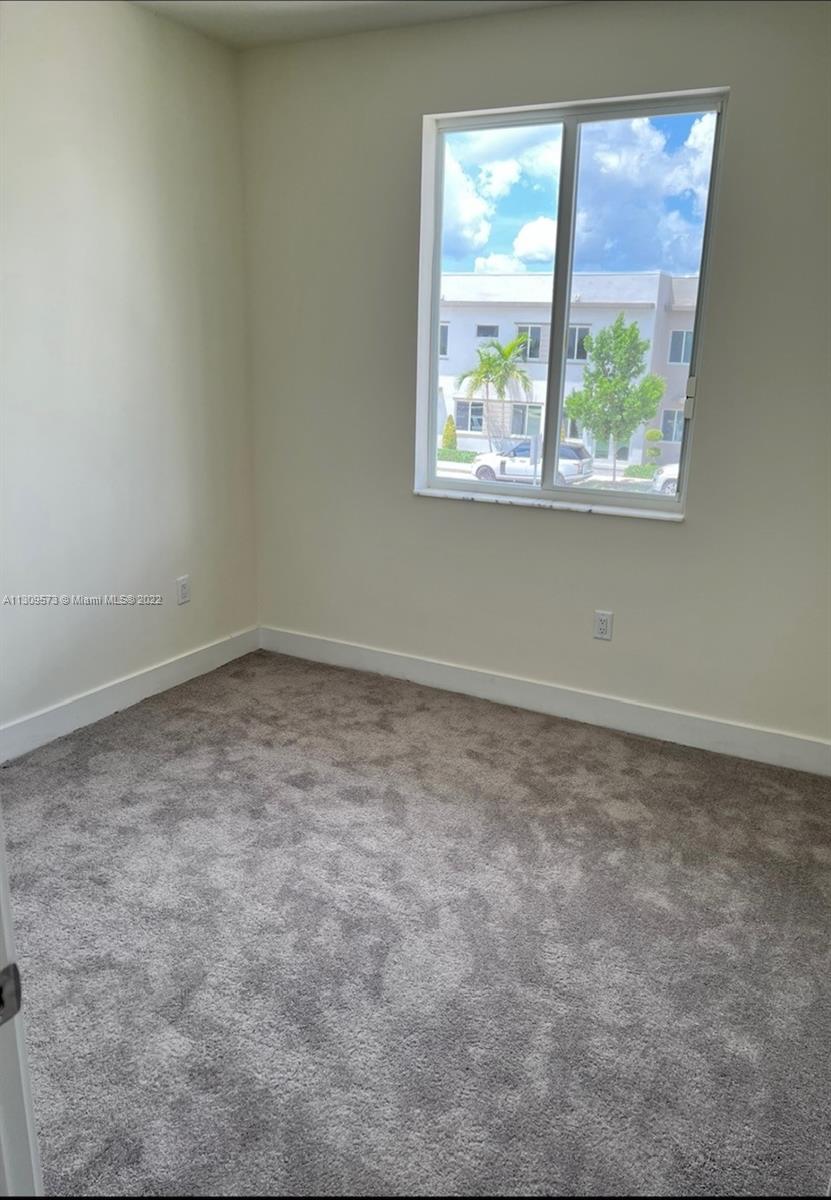 LANDMARK AT DORAL - Residential Lease