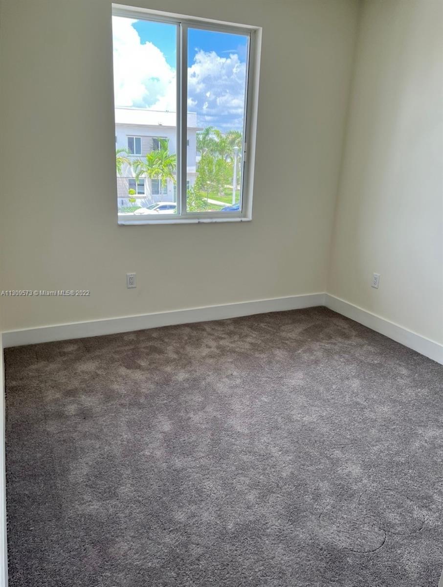 LANDMARK AT DORAL - Residential Lease