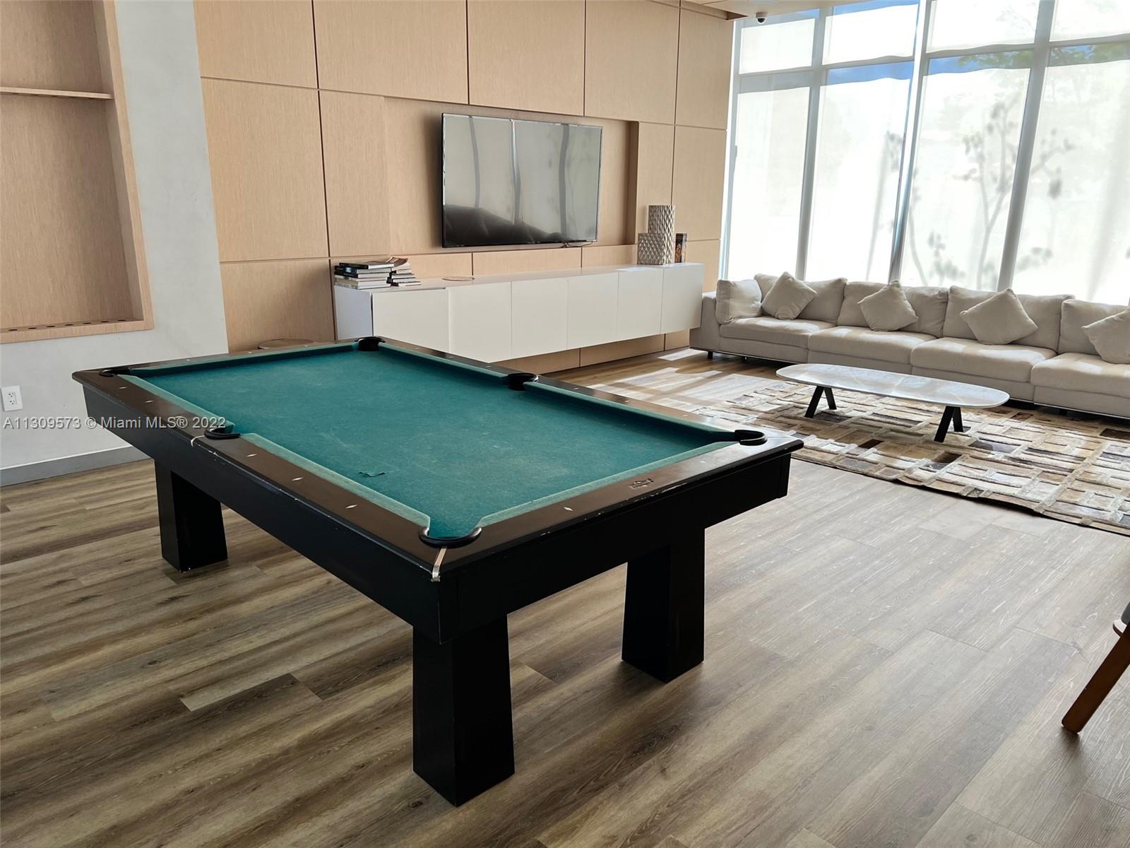 LANDMARK AT DORAL - Residential Lease