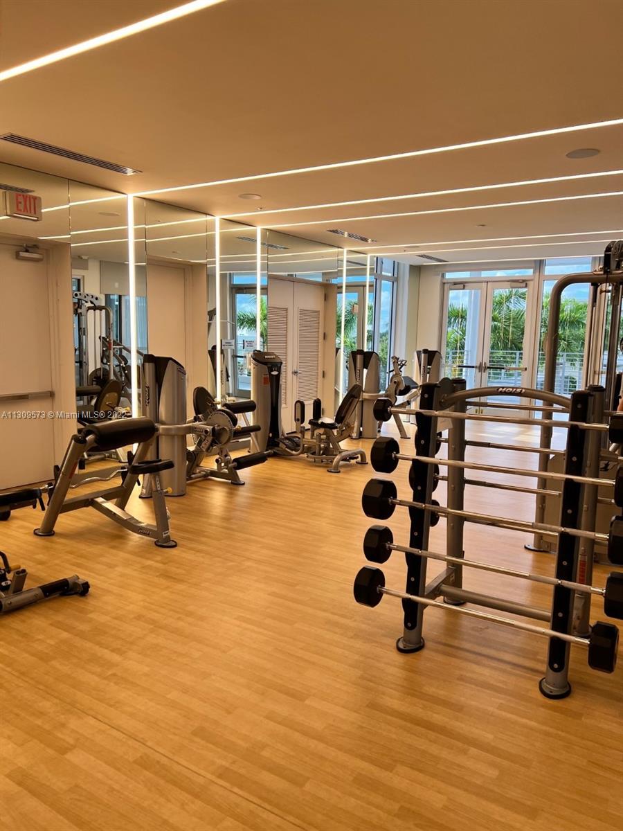 LANDMARK AT DORAL - Residential Lease