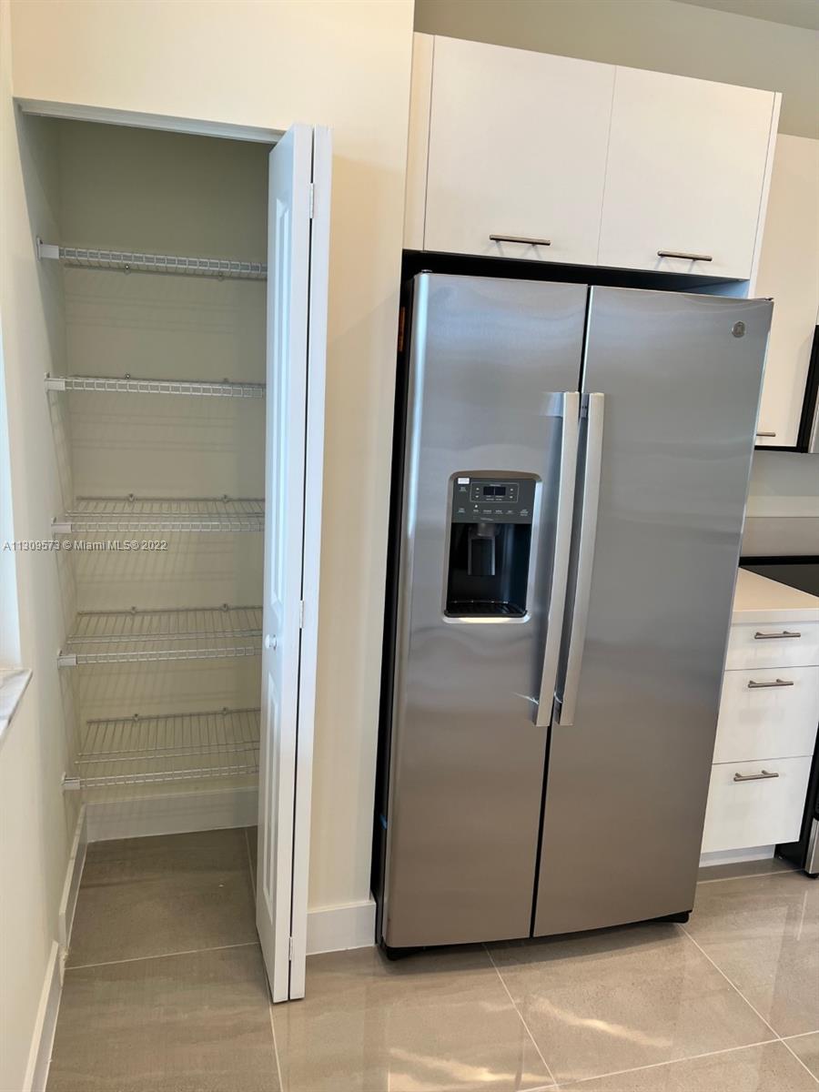 LANDMARK AT DORAL - Residential Lease