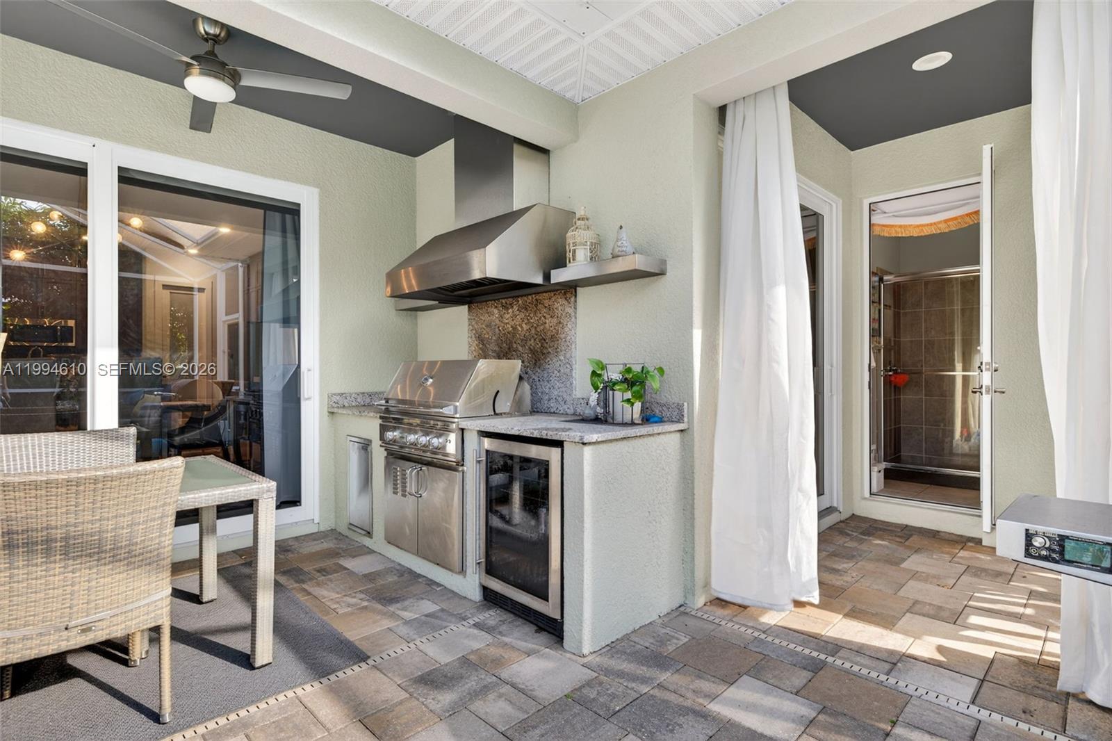 SUNSET VISTA - Residential