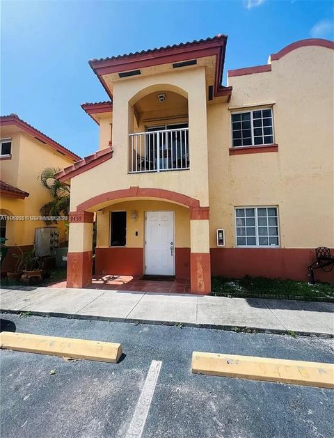 9455 NW 114th Ln 8 Hialeah Gardens FL 33018