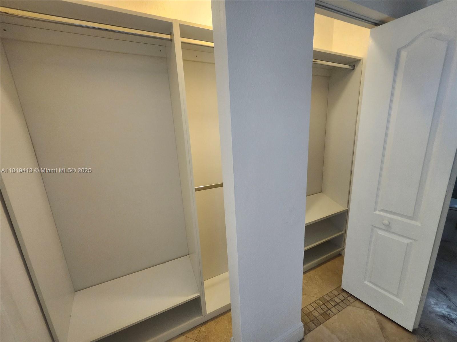 LINCOLN PLACE RESIDENCES - Residential Lease