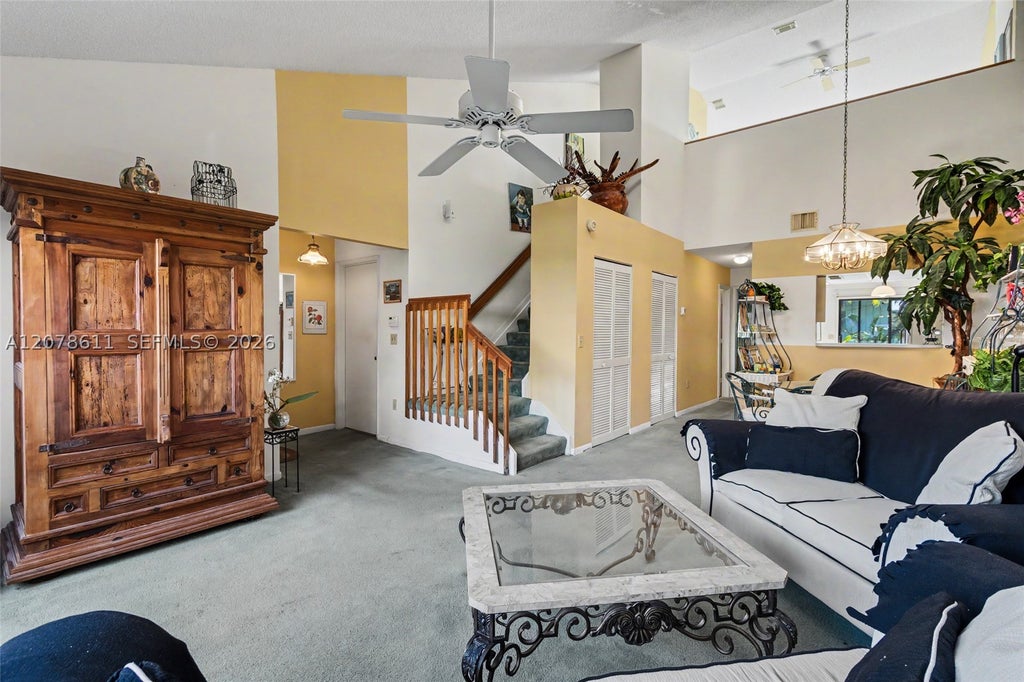 Photo of 1557 N 15th Ter, Hollywood, FL 33020 (MLS # A12078611)