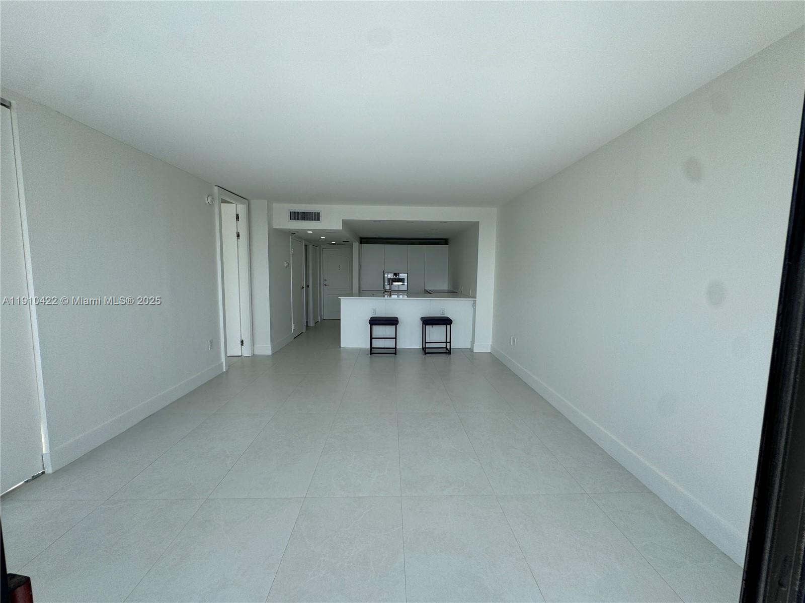 AVENTURA ELDORADO CONDO - Residential Lease