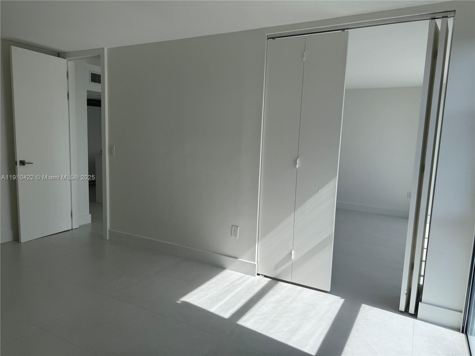 AVENTURA ELDORADO CONDO - Residential Lease