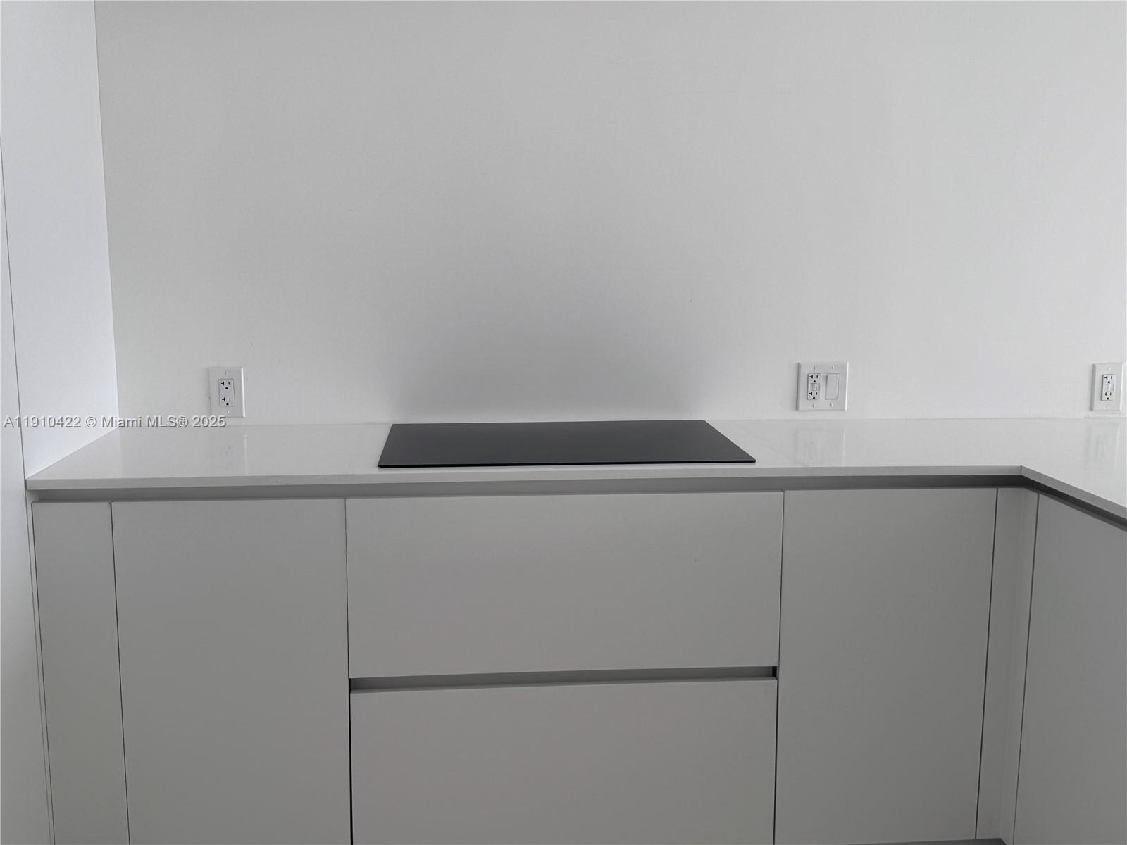 AVENTURA ELDORADO CONDO - Residential Lease