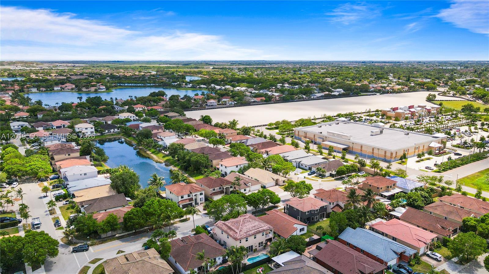 C B PALMS - Residential