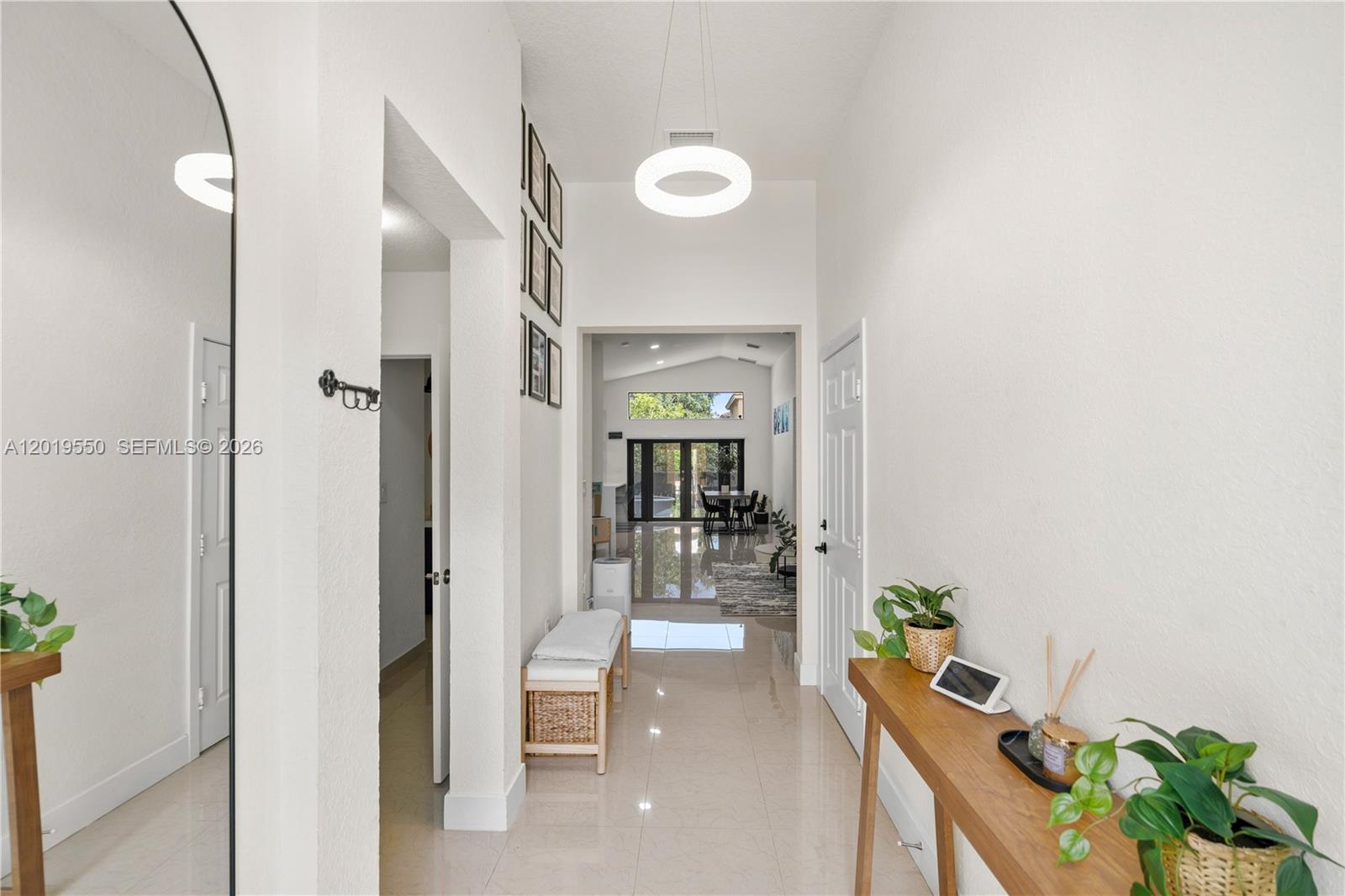 C B PALMS - Residential
