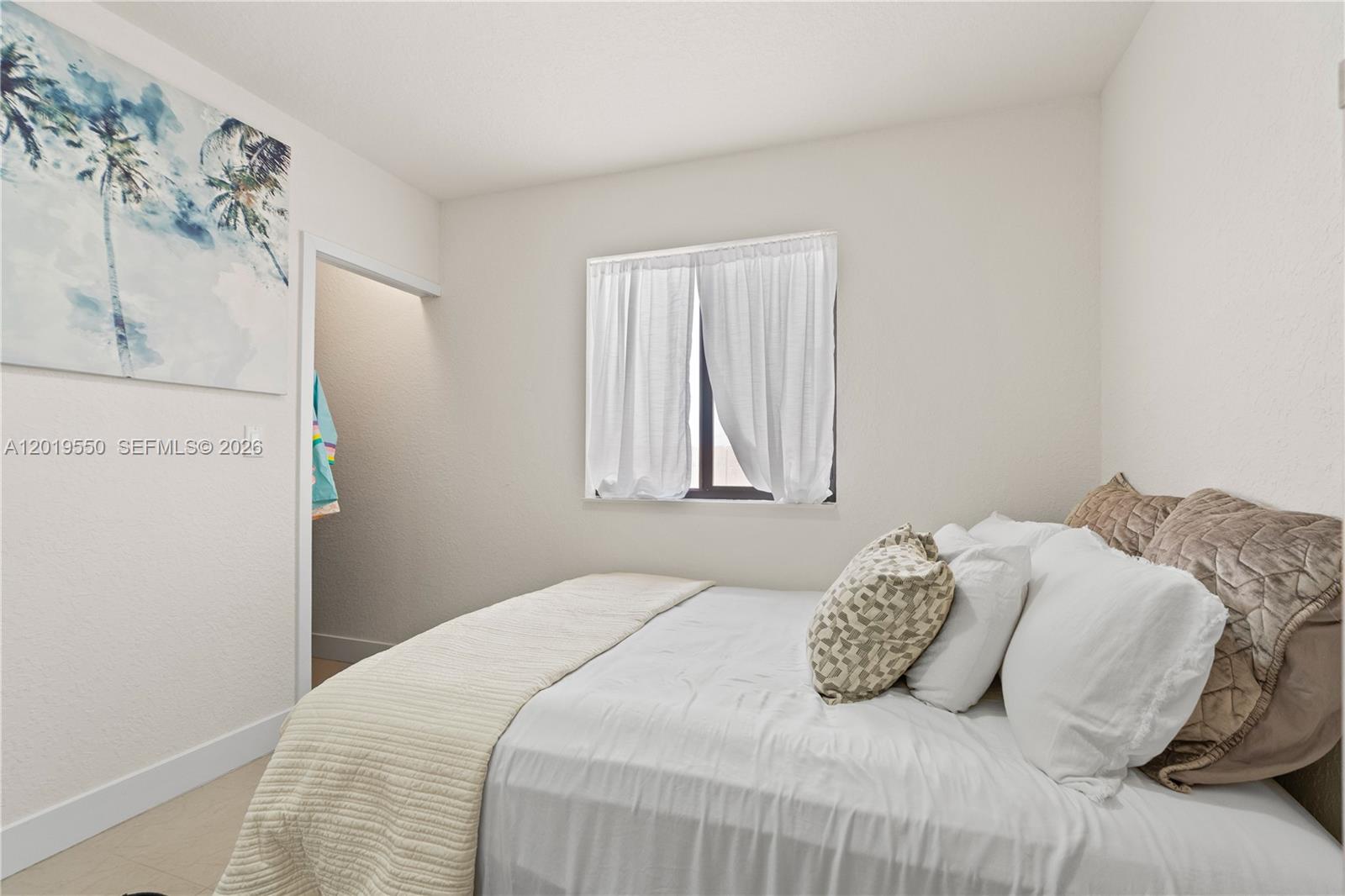 C B PALMS - Residential