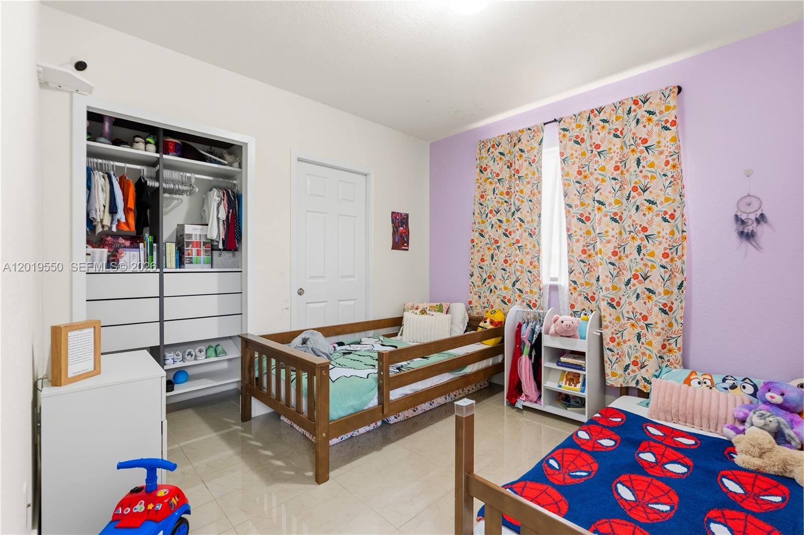 C B PALMS - Residential