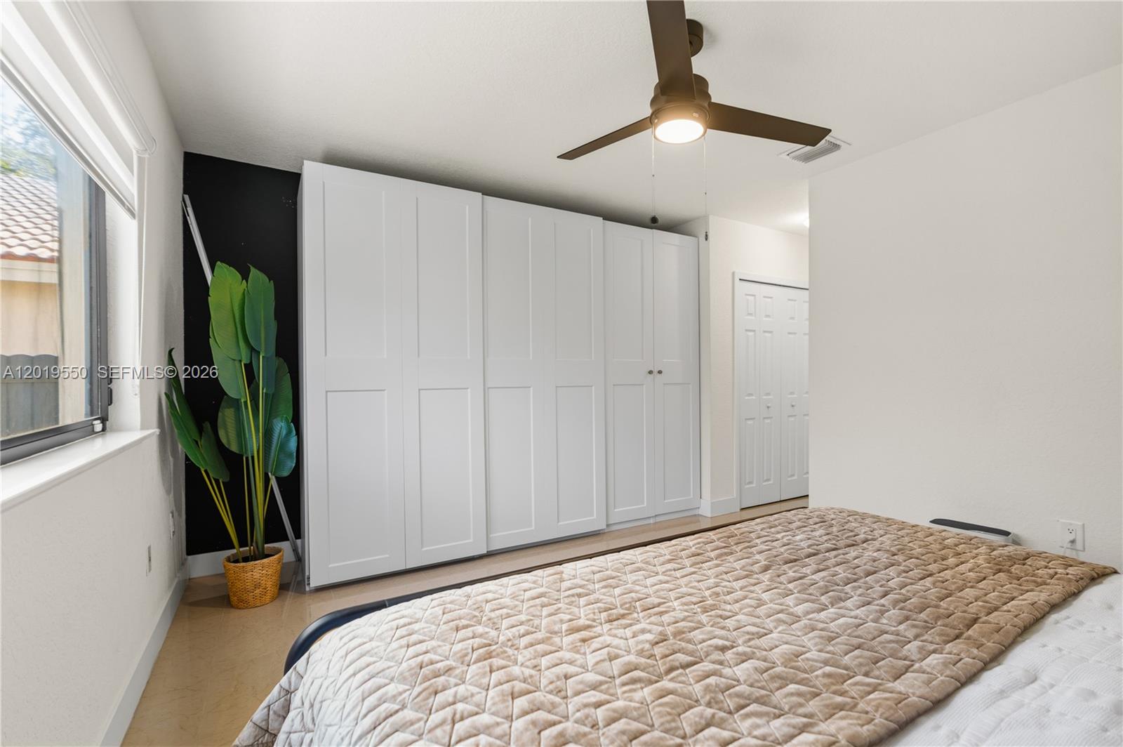 C B PALMS - Residential