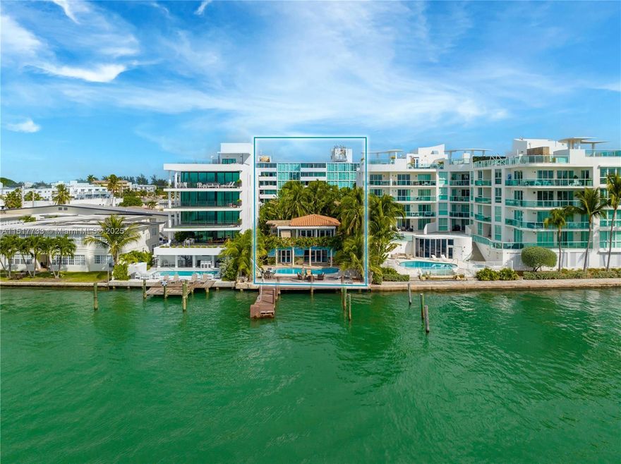 Presenting a rare chance to acquire a wide bay single-family home with breathtaking wide bay views. 8,850 SQ FT ft lot featuring 52 feet of water frontage on the wide bay, with downtown views. There are no fixed bridges to the ocean. ** Grandfathered Boat Dock Pilings** significantly enhance the value of this already attractive property. Offering RM-1 Zoning, perfect for a new condominium development project. The FAR of 1.25 permits up to 11,000+/- sq feet of living space, with a maximum height of 55 feet. The property is not historic, paving a path to creating something extraordinary. This is a prime residential development opportunity not to be missed.