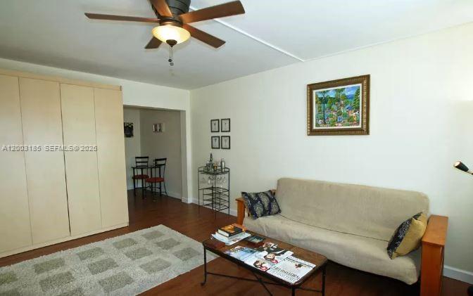 900 EUCLID AVE INC CONDO - Residential Lease