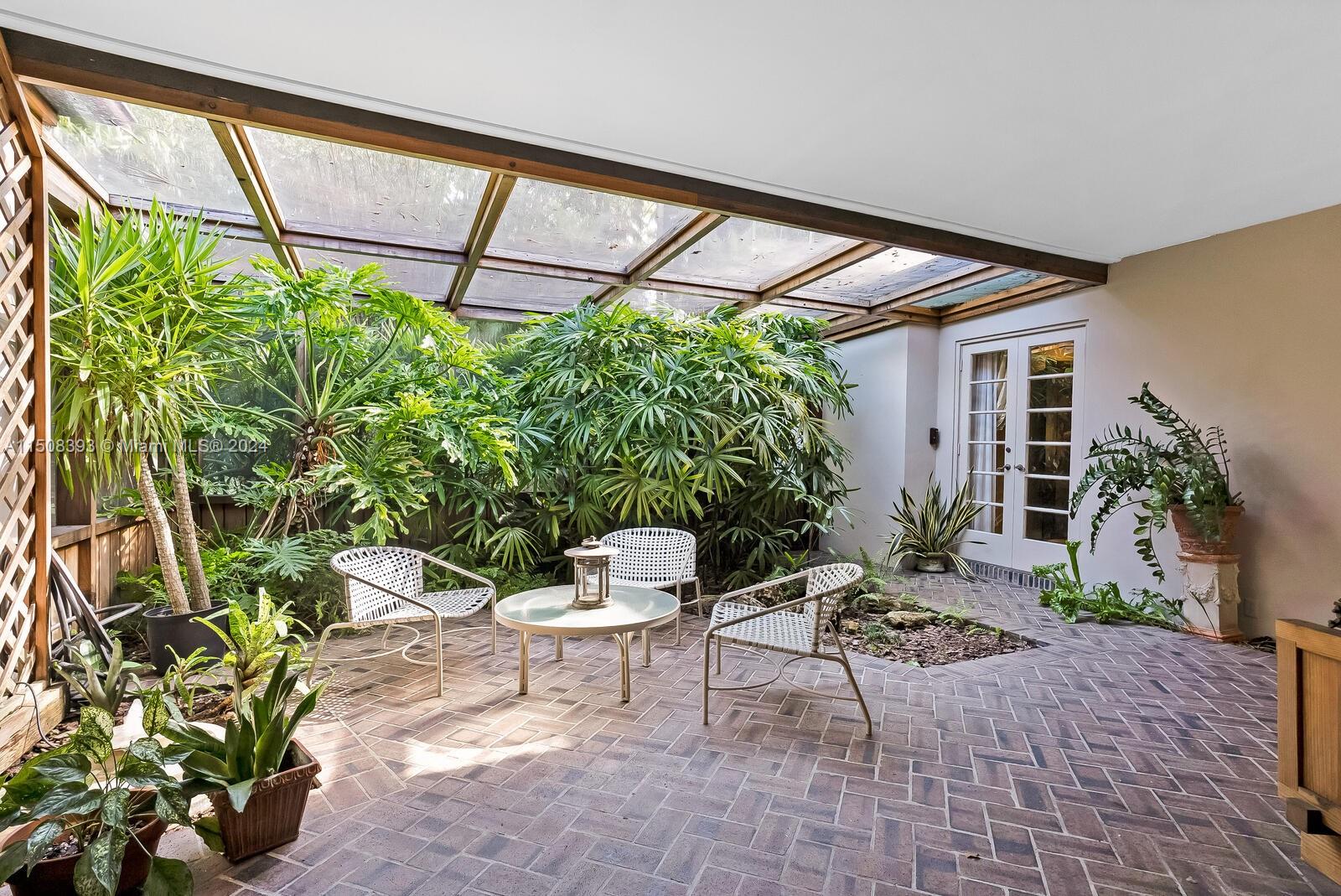 BRUNO ESTATES - Residential