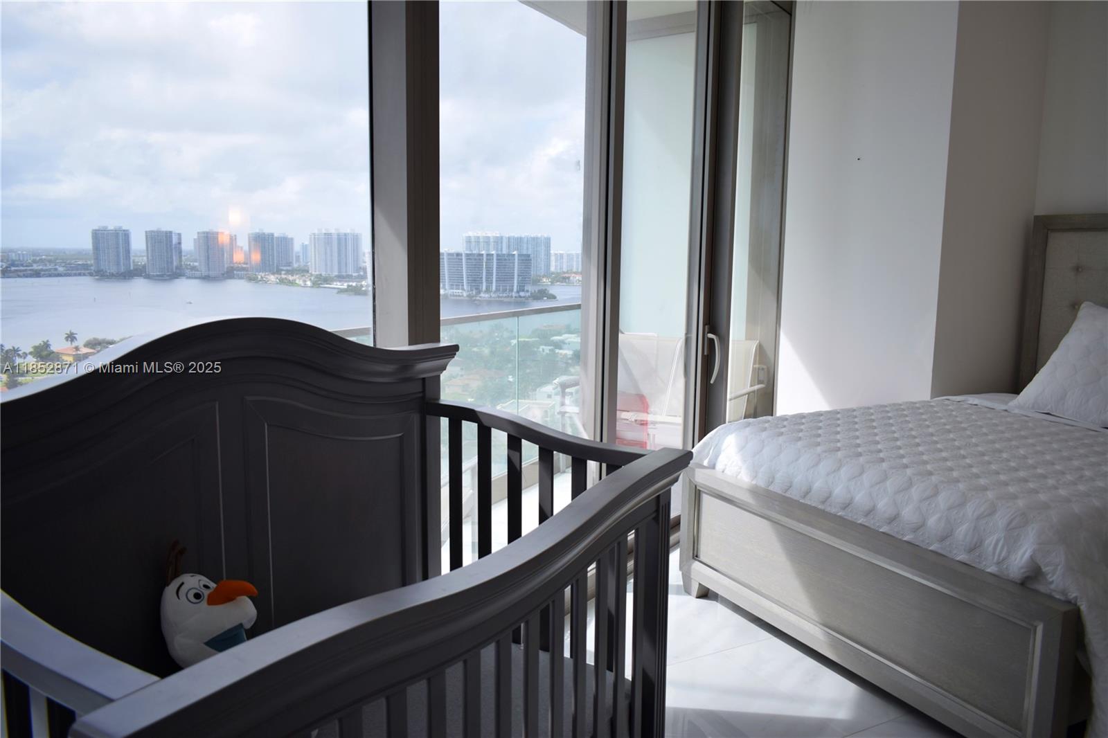 18975 COLLINS CONDO - Residential Lease