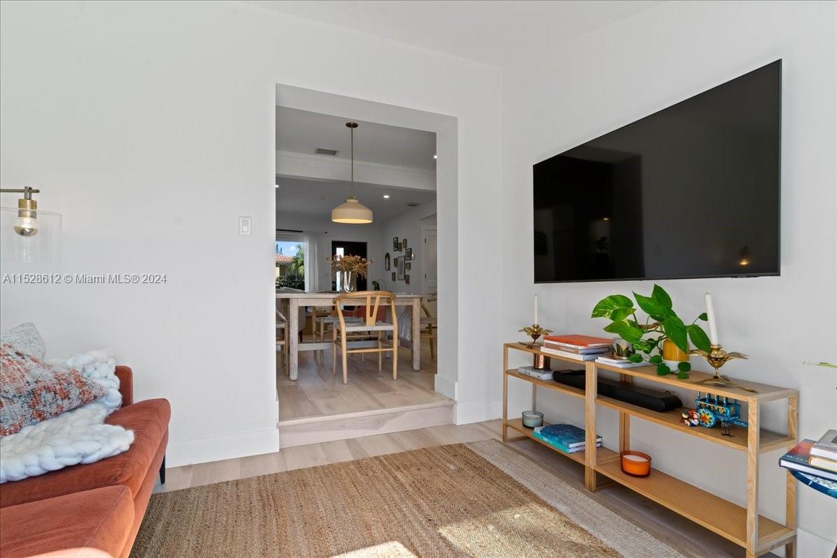MARLBOROUGH - Residential Lease