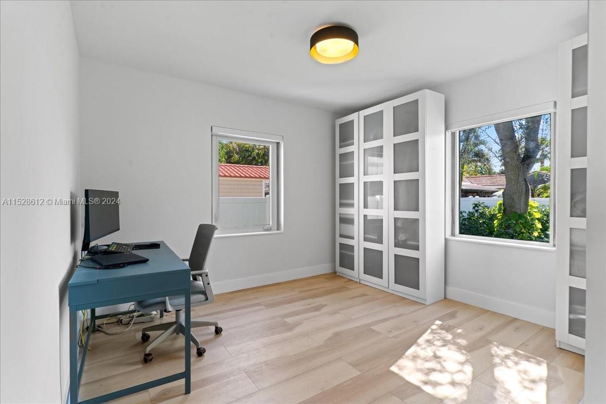 MARLBOROUGH - Residential Lease