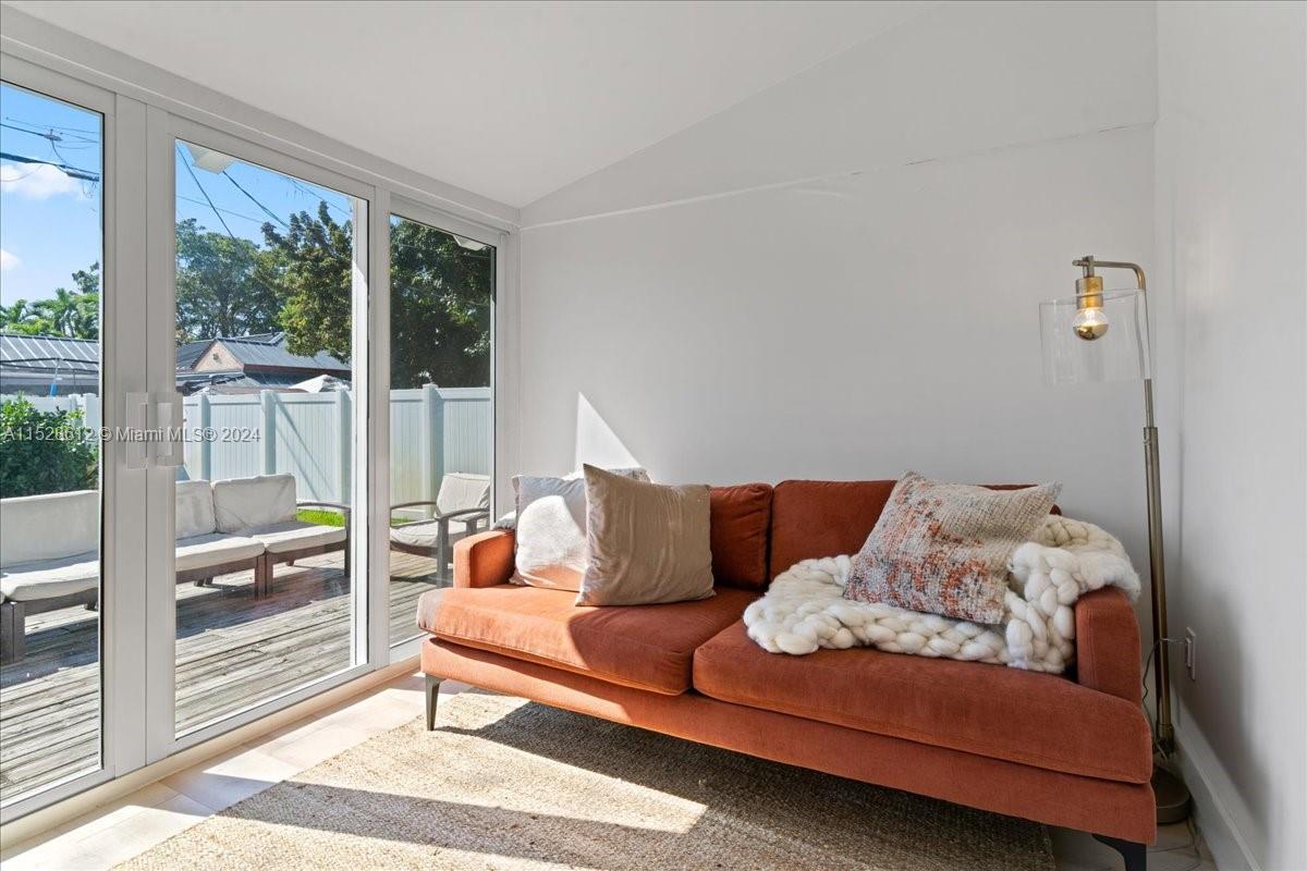 MARLBOROUGH - Residential Lease
