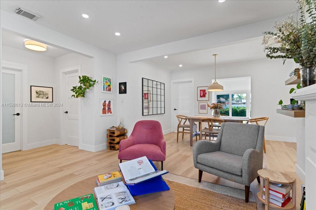 MARLBOROUGH - Residential Lease