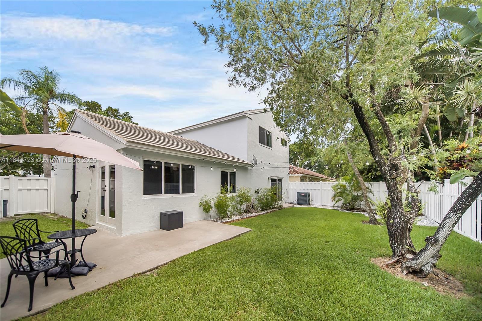 JACARANDA PARCEL 215 - Residential