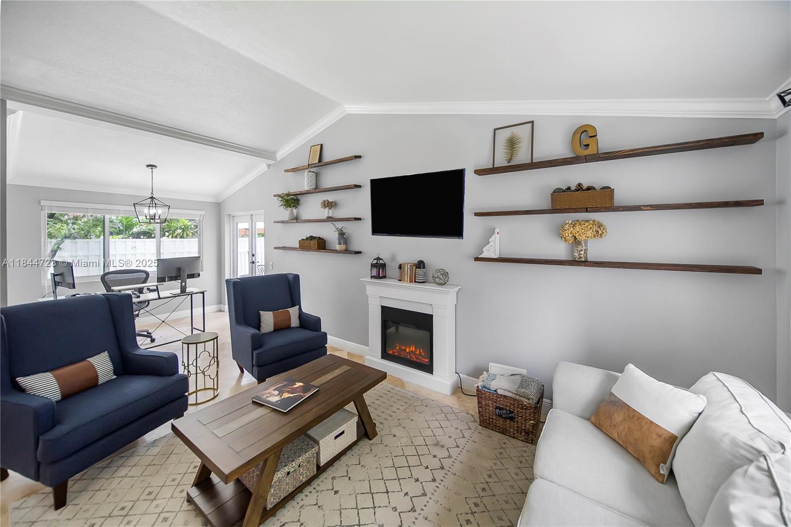 JACARANDA PARCEL 215 - Residential