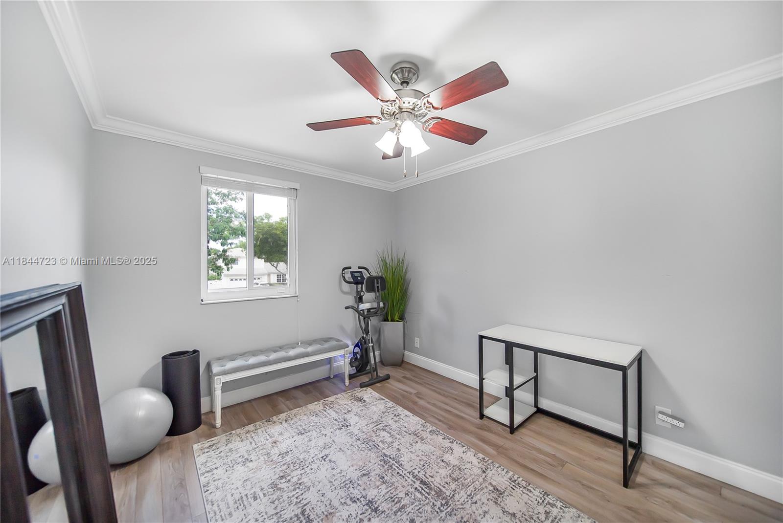 JACARANDA PARCEL 215 - Residential