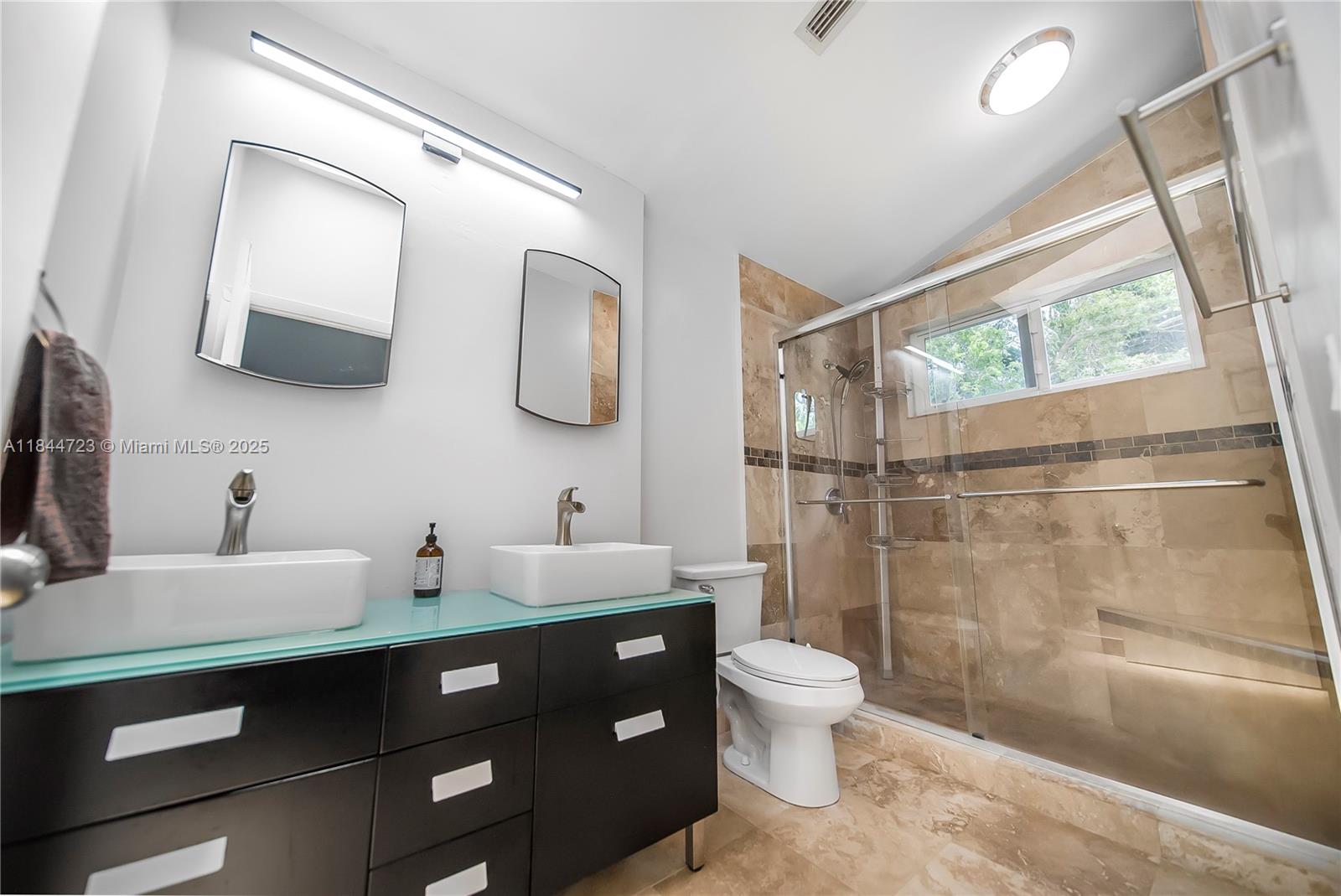 JACARANDA PARCEL 215 - Residential