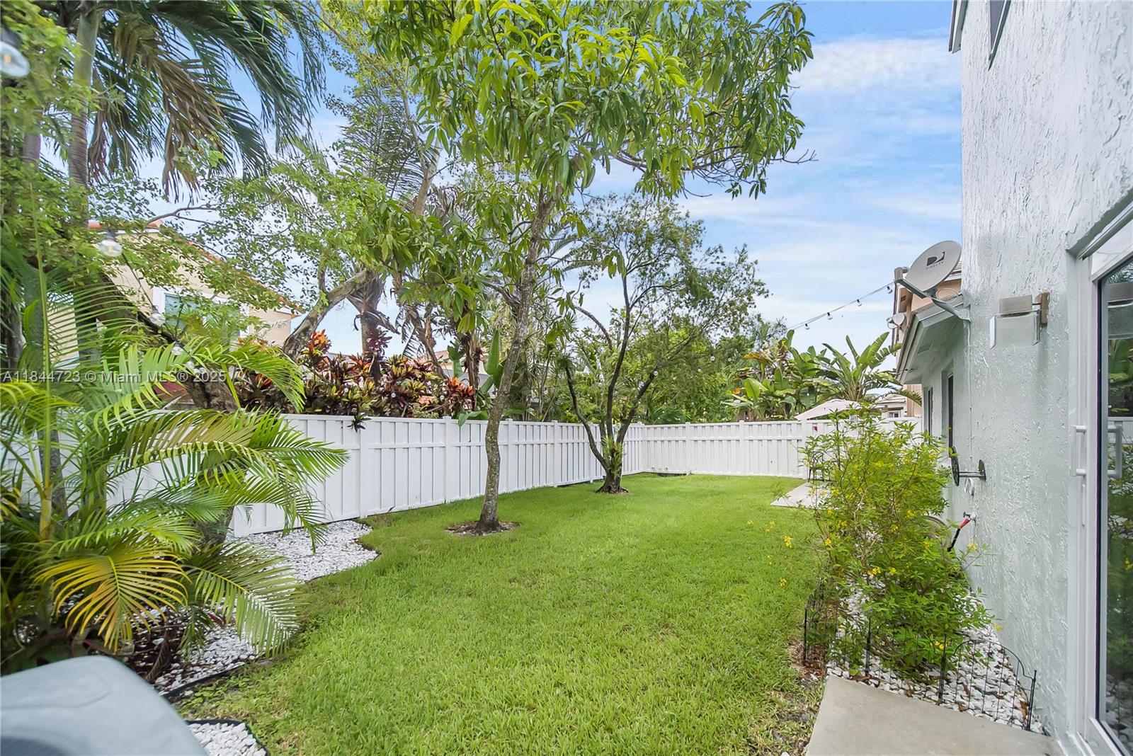 JACARANDA PARCEL 215 - Residential