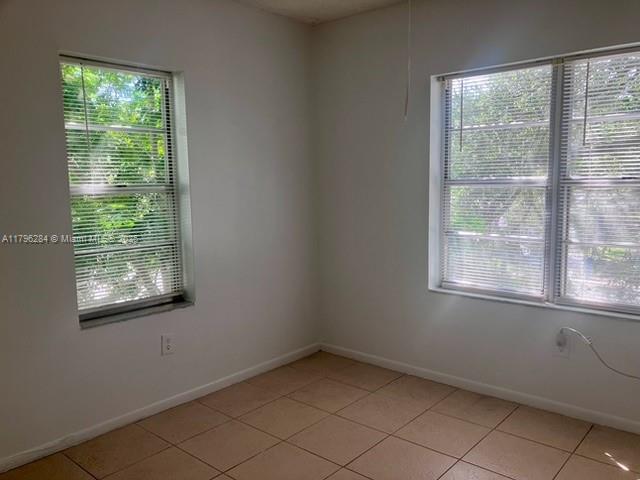 3698 William Ave 5