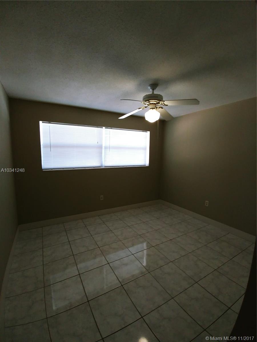 STAR LAKE ESTATES NO 1 CO - Residential Lease