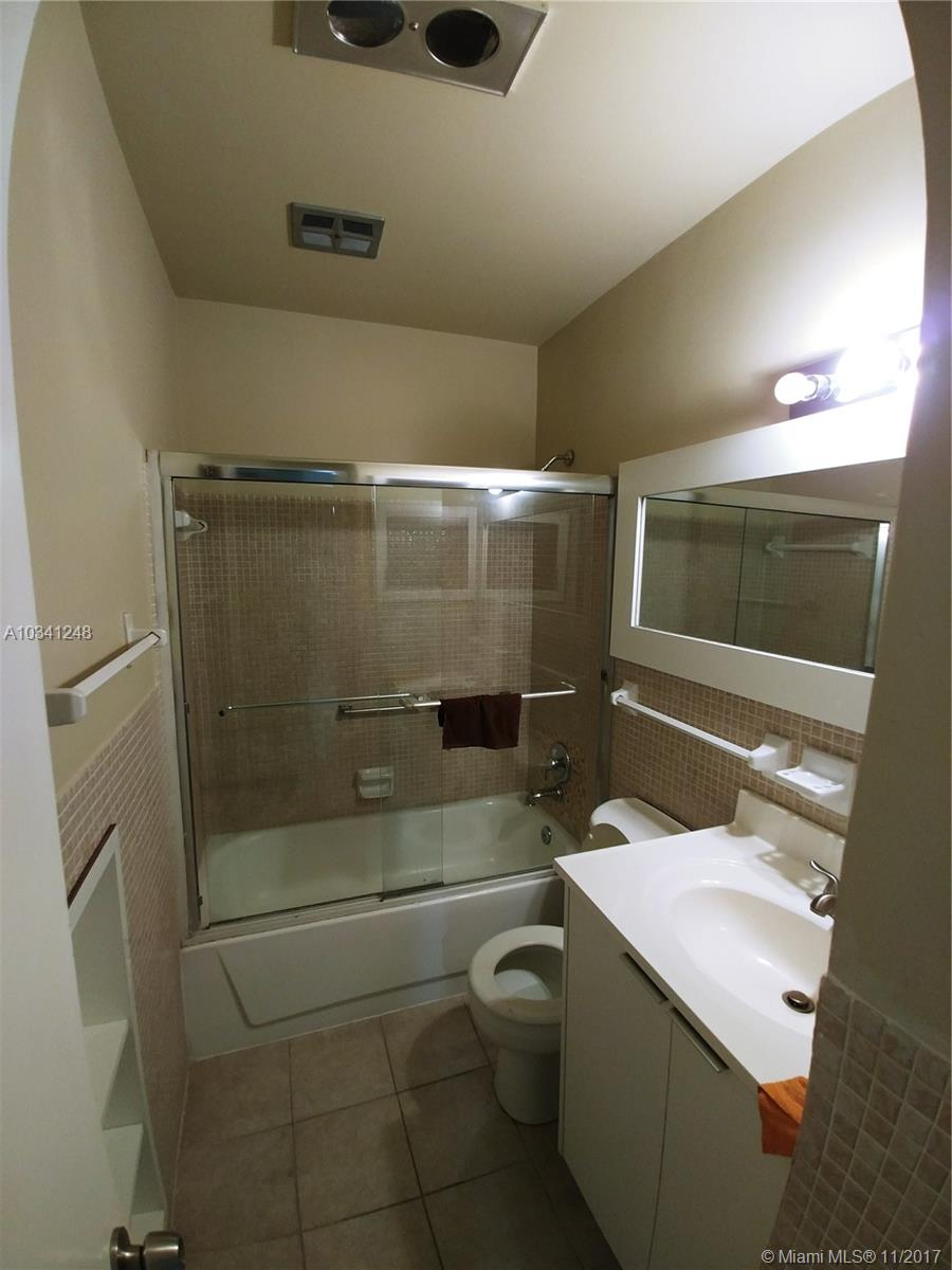 STAR LAKE ESTATES NO 1 CO - Residential Lease