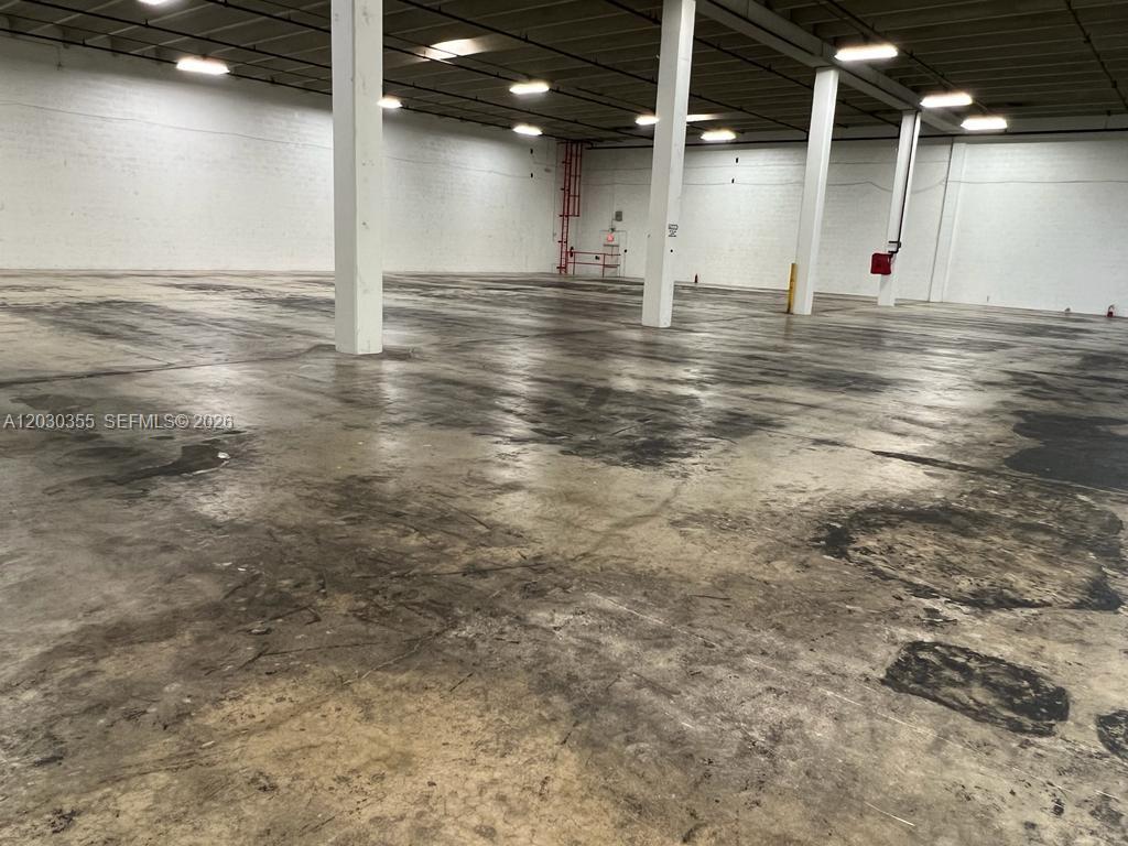 2281 NW 95th Ave