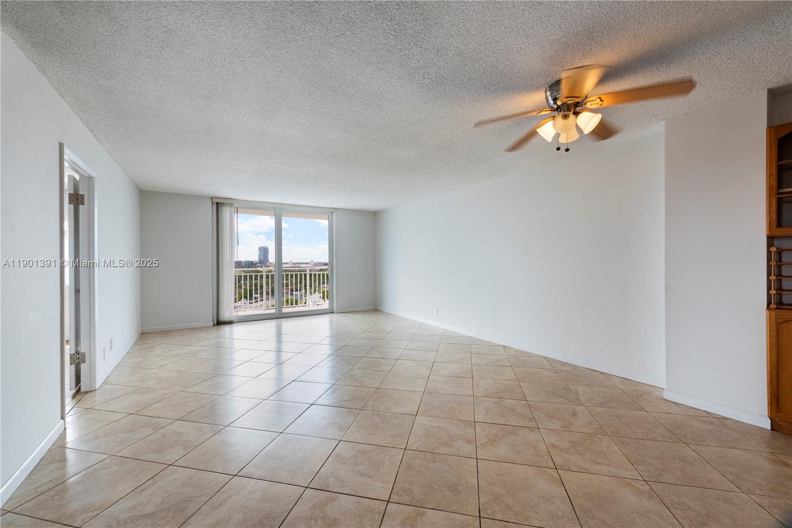 GOLDEN HORN SOUTH CONDO - Residential