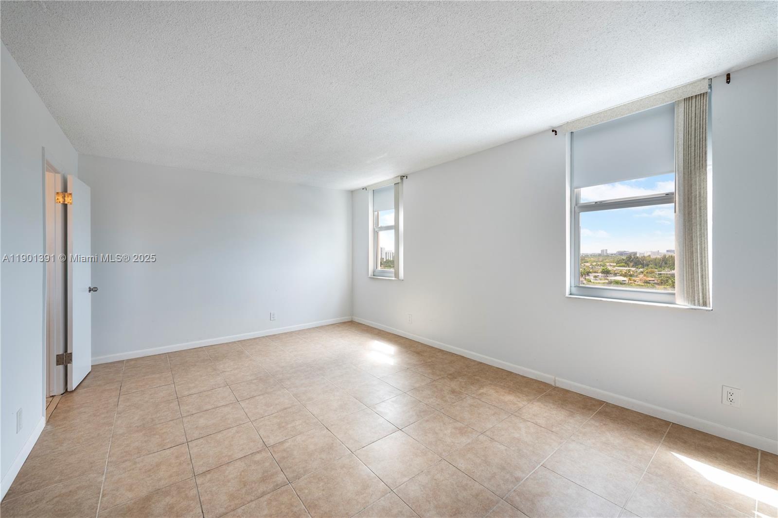 GOLDEN HORN SOUTH CONDO - Residential