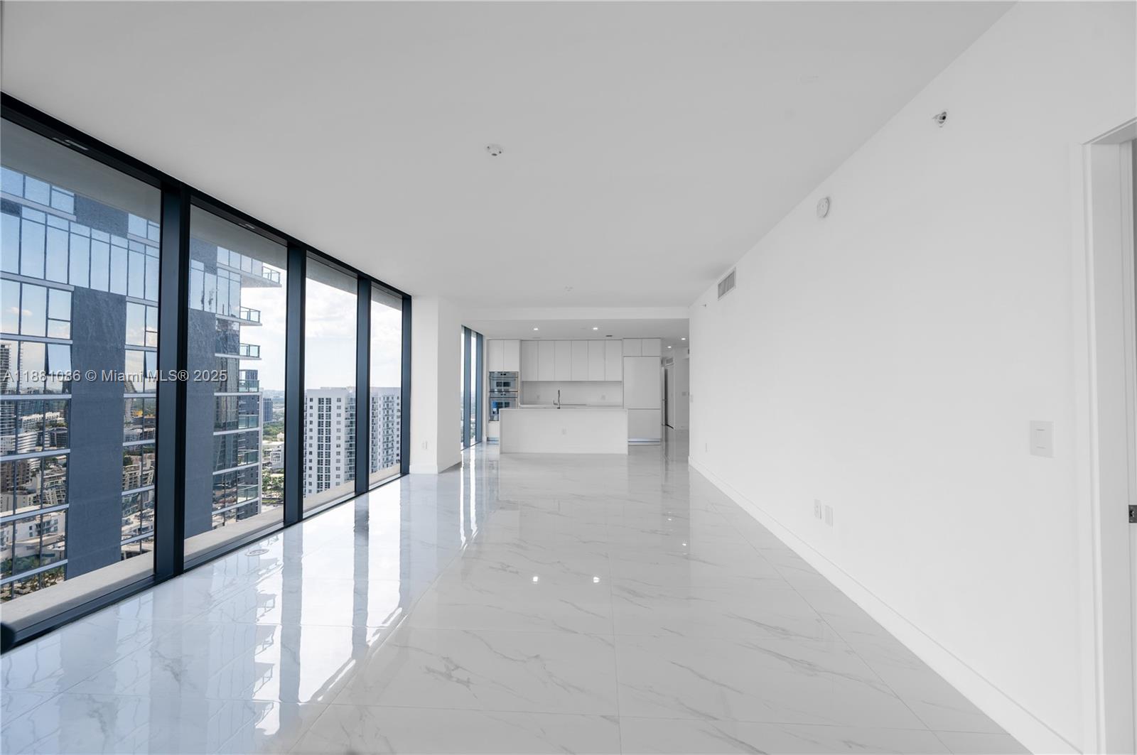 ARIA RESERVE - Residential Lease