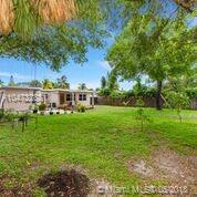 MIAMI GARDENS ESTATES SEC - Residential