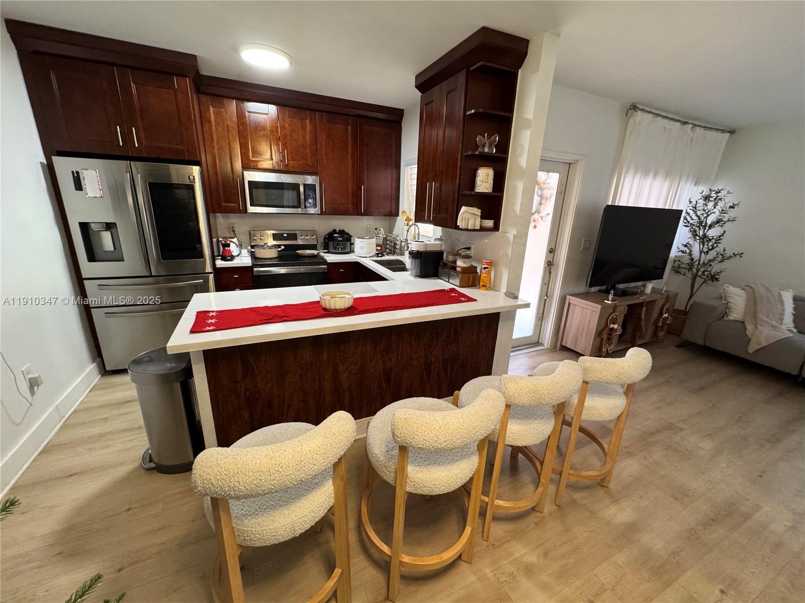 KENDALL FALLS CONDO - Residential Lease