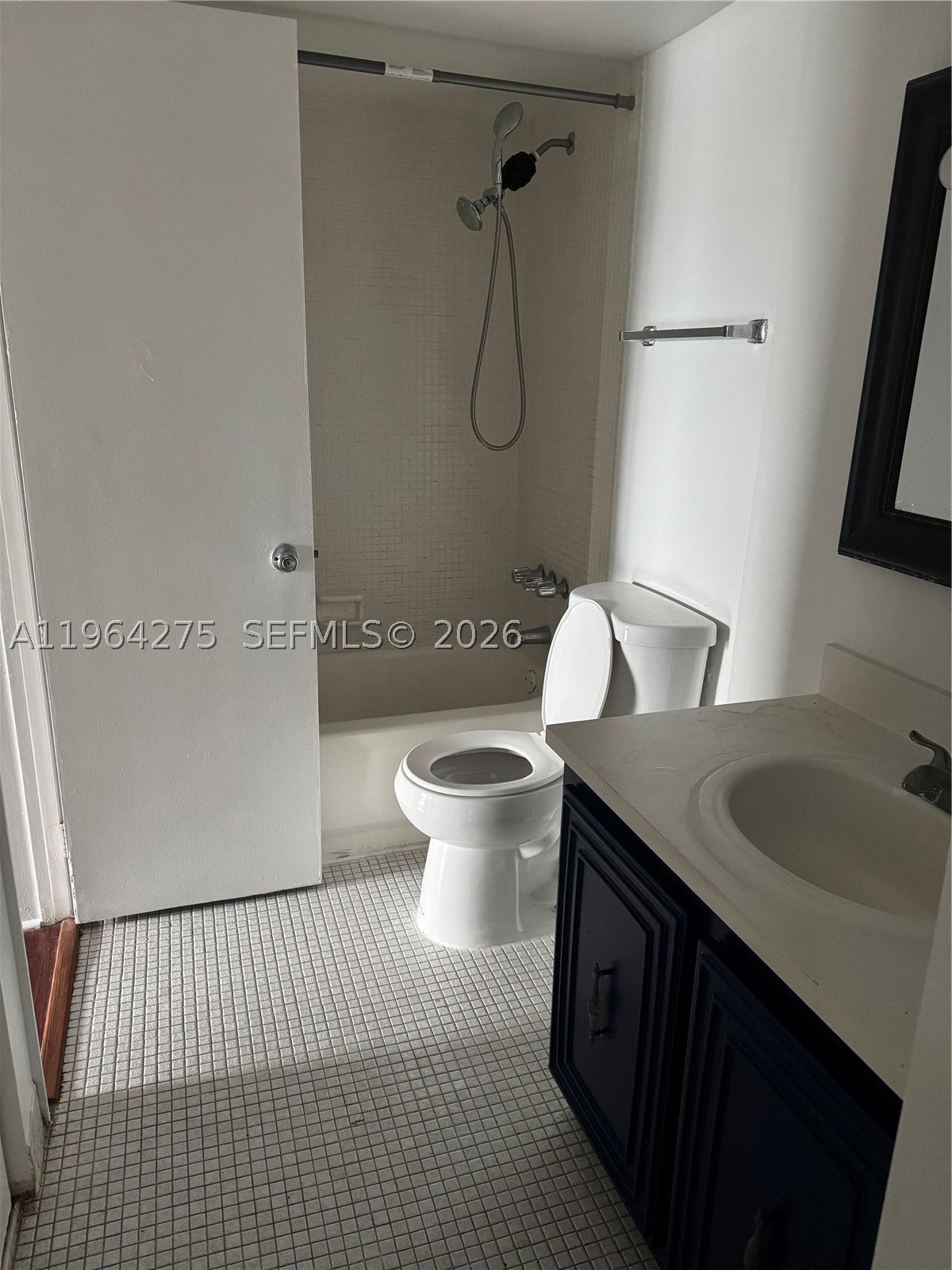 496 NW 165th St Rd D-614