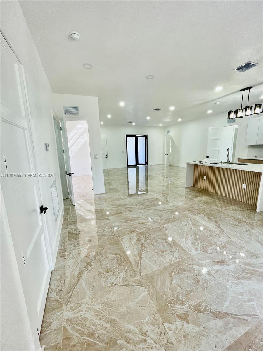 Montura Ranches - Residential Lease