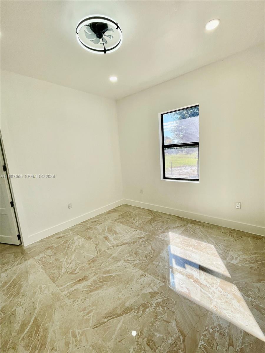 Montura Ranches - Residential Lease