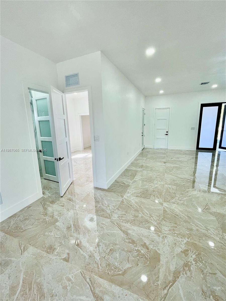 Montura Ranches - Residential Lease